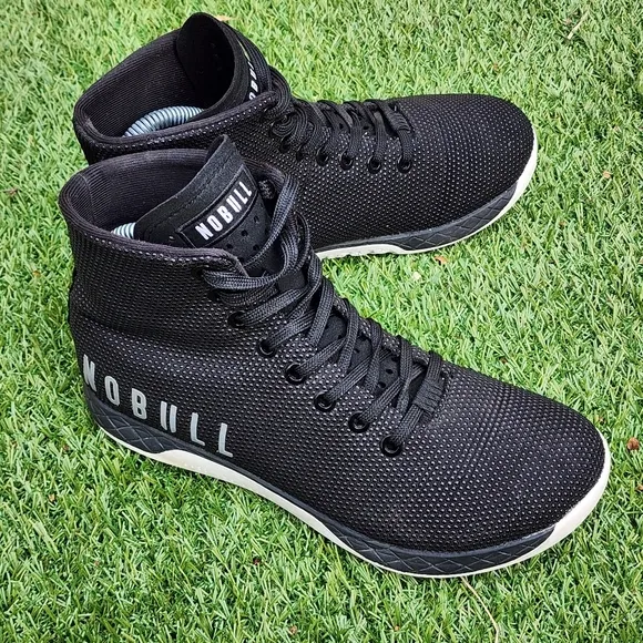 NOBULL - Womens Athletic Shoes - SIZE 8