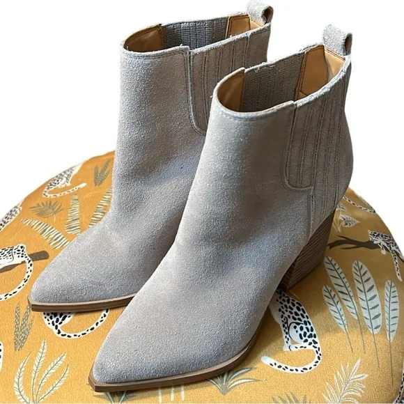 NWOB $199 Mark Fischer Ltd. Alva Bootie