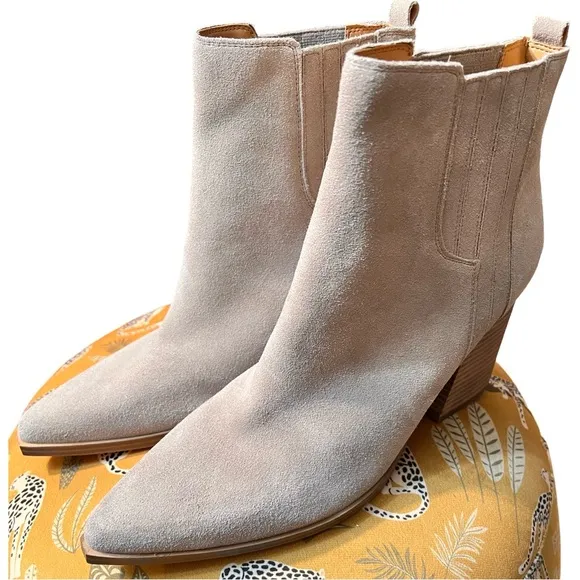 NWOB $199 Mark Fischer Ltd. Alva Bootie
