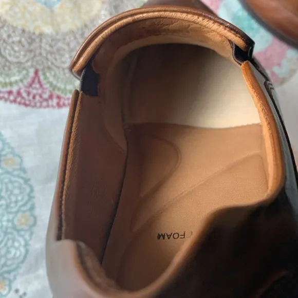 NWOB Johnston &amp; Murphy Reeves Run-Off Venetian Loafers Dress Shoes 11