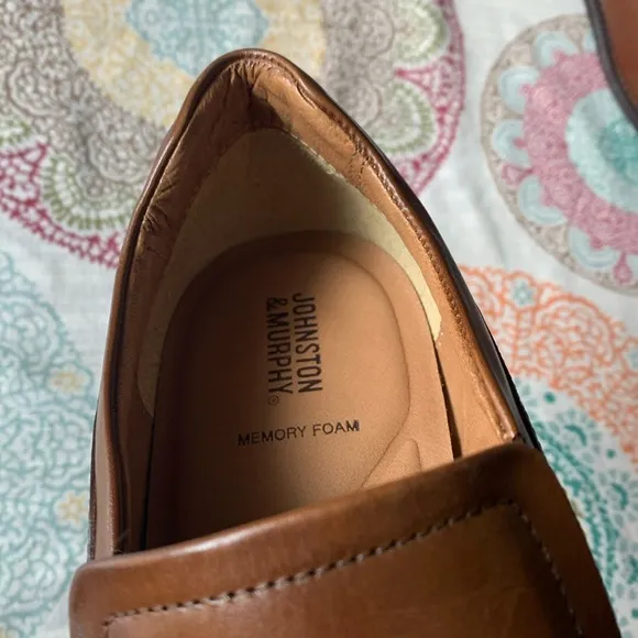 NWOB Johnston &amp; Murphy Reeves Run-Off Venetian Loafers Dress Shoes 11