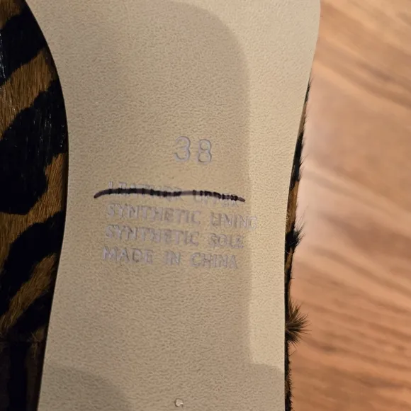 NWOB Silent D Boots Size 7 (Euro 38) Anthropologie Tinglet Kitten Heel Zebra Fur