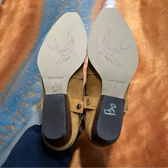 NWOT Bird of Flight Suede Western Booties size 6 tan