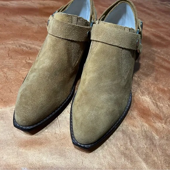 NWOT Bird of Flight Suede Western Booties size 6 tan