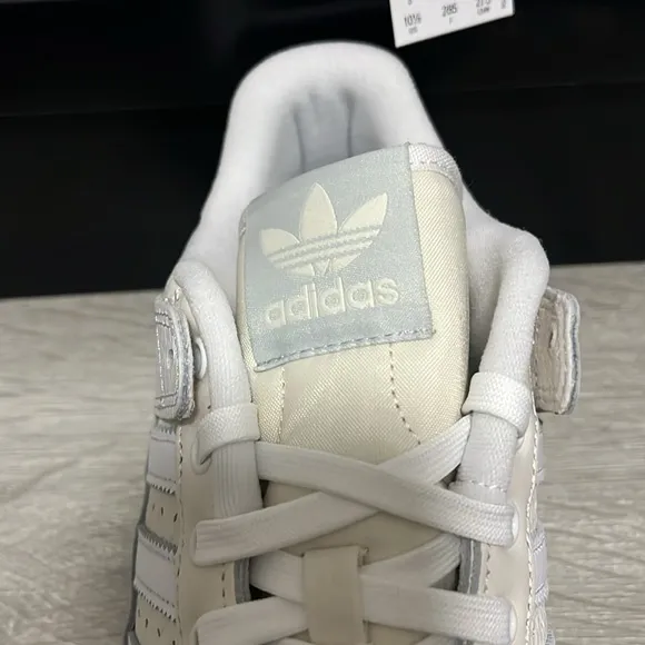 NWT Adidas Forum 84 Low ADV Men's Shoes - White/Cream - FY7998
