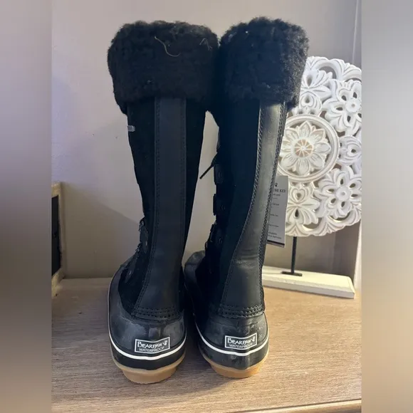 NWT BearPaw Denali Boots