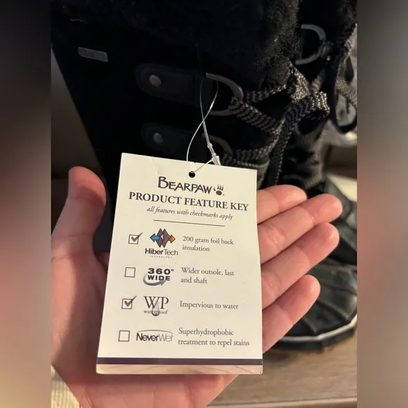 NWT BearPaw Denali Boots