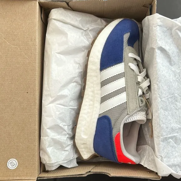 NWT Boy's Sneakers &amp; Athletic Shoes adidas Originals Kids Retropy E5 (Big Kid)