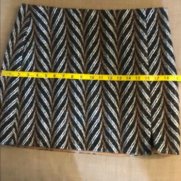 NWT Chevron tweed mini skirt