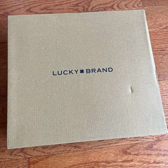 NWT LUCKY BRAND HIMMY HEART BLACK WEDGE SANDAL WEDGES WOMENS NEW IN BOX