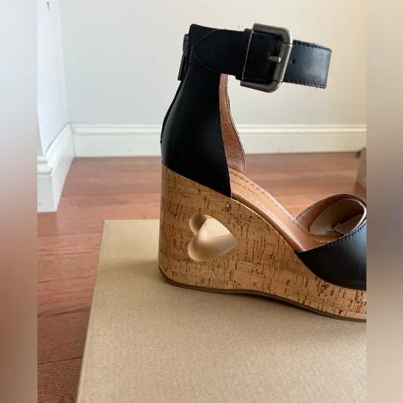 NWT LUCKY BRAND HIMMY HEART BLACK WEDGE SANDAL WEDGES WOMENS NEW IN BOX