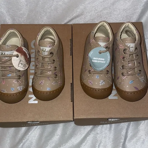 NWT NATURINO COCOON Leather first step shoes in Beige