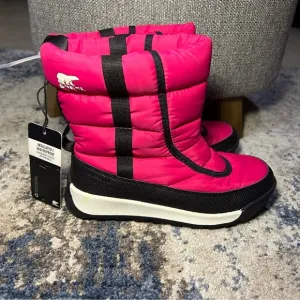 NWT Sorel Cactus Pink &amp; Black Whitney II Puffy Waterproof Winter Boots Size 10
