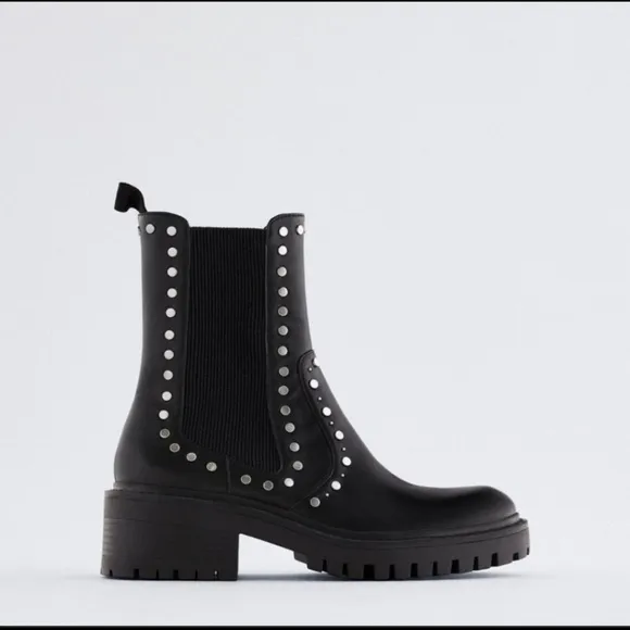 NWT Zara black lug  moto ankle boots silver accent fall winter