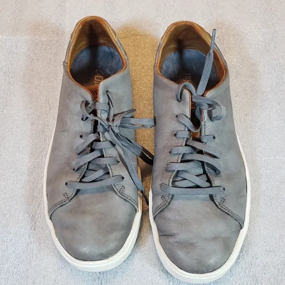 Olukai Lae'ahi Li 'Ili Men's 8 Marbled Gray Leather Lace Up Sneakers Shoes Flaws