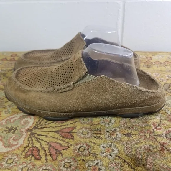 Olukai moloa kohana suede slip on shoes