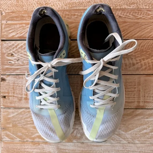 🏃🏼‍♀️On Cloud Cloudflow Running Shoes🏃🏼‍♀️ ~8