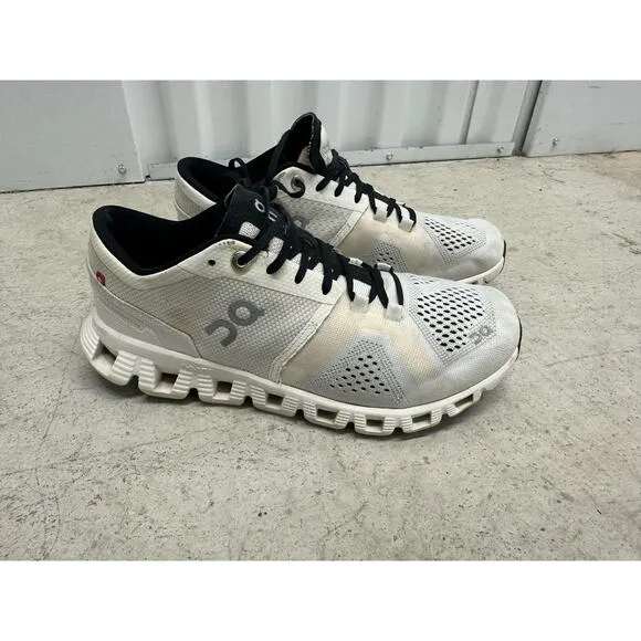 On‎ Running Cloud X women’s shoes white size 6.5