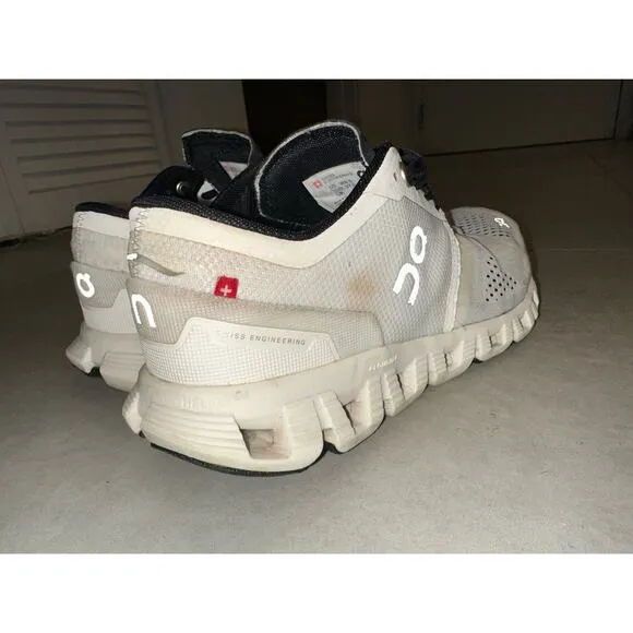 On‎ Running Cloud X women’s shoes white size 6.5