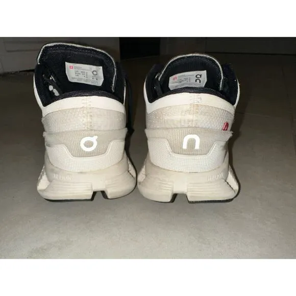 On‎ Running Cloud X women’s shoes white size 6.5