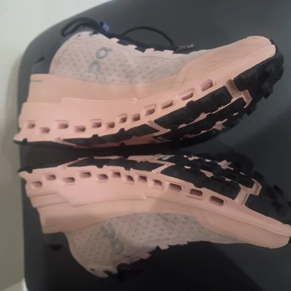 On Running Women's Cloudultra Pink Running Shoes