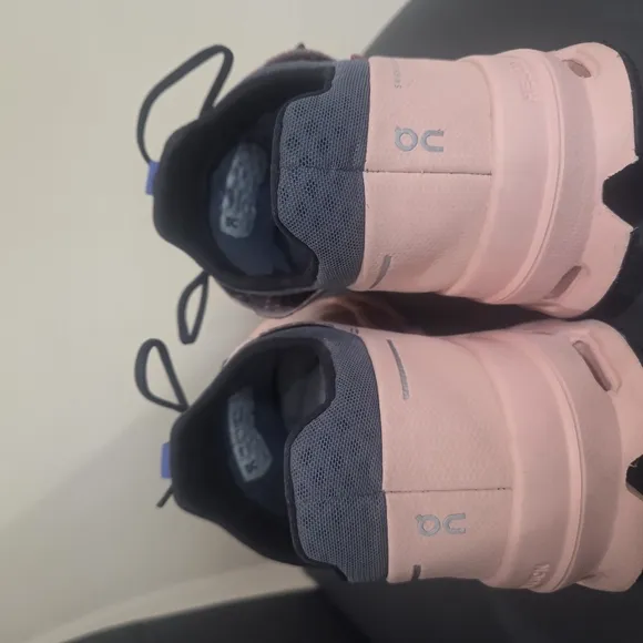 On Running Women's Cloudultra Pink Running Shoes