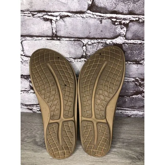 Oofos Oolala Camel Nude Rubber Thong Lightweight Sandals Women Sz 40EU/9M US