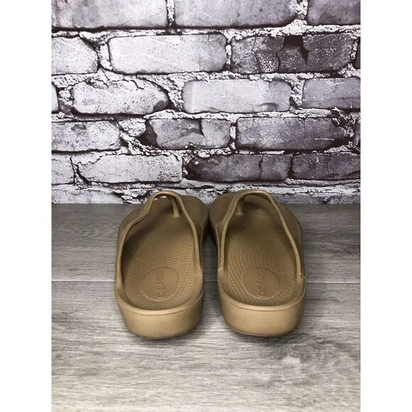 Oofos Oolala Camel Nude Rubber Thong Lightweight Sandals Women Sz 40EU/9M US