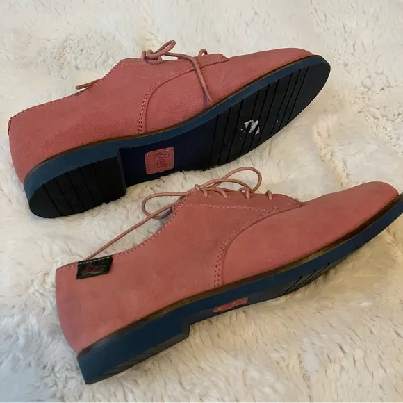 Pink Suede Lace-Up Shoes G.H. Bass Ely 2 desert rose