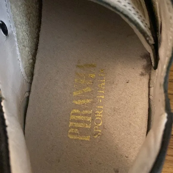 Piranha Women’s Black Sneakers Size 37