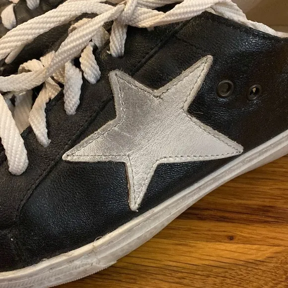 Piranha Women’s Black Sneakers Size 37