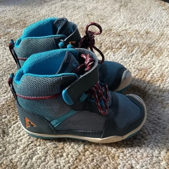 Plae Kaiden Hiking Waterproof Boots size 8