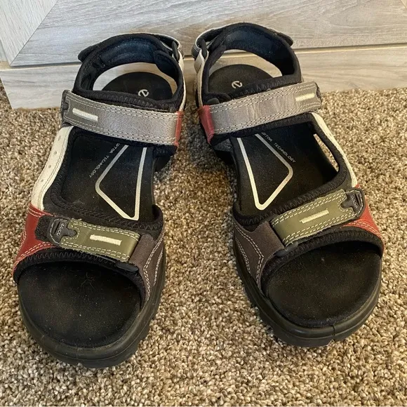 Pristine ECCO Offroad Multicolor Leather Sandals 40(9/9.5)