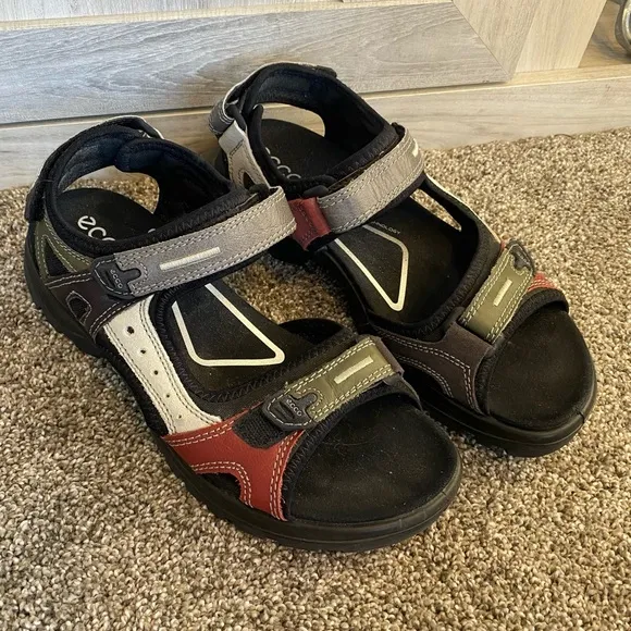 Pristine ECCO Offroad Multicolor Leather Sandals 40(9/9.5)