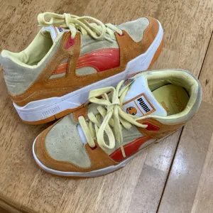 PUMA POKÉMON CHARMAMDER SNEAKERS SIZE BIG KIDS 7