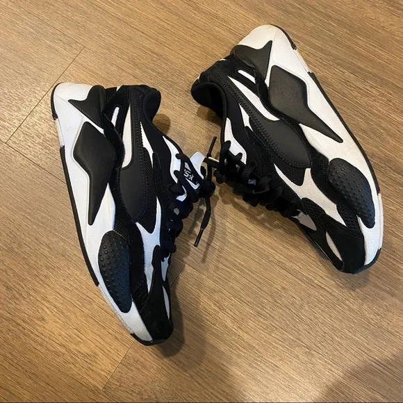 Puma RS-X Black &amp; White Dad Sneakers Size 6 Big Kids 8 Woman