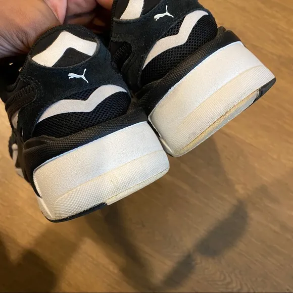 Puma RS-X Black &amp; White Dad Sneakers Size 6 Big Kids 8 Woman
