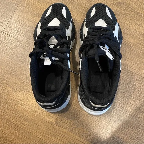 Puma RS-X Black &amp; White Dad Sneakers Size 6 Big Kids 8 Woman