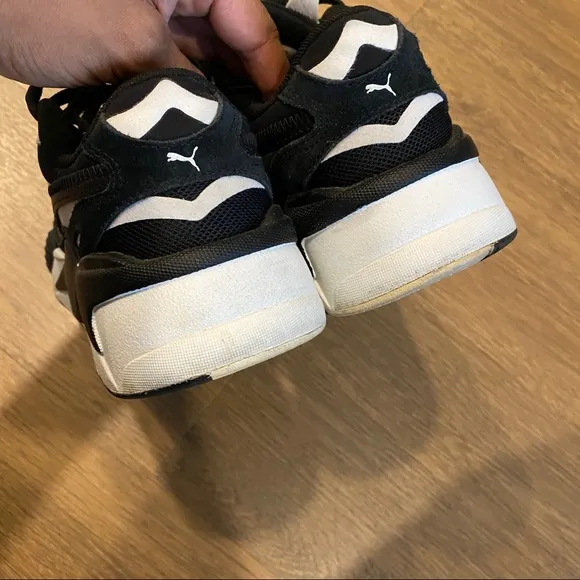 Puma RS-X Black &amp; White Dad Sneakers Size 6 Big Kids 8 Woman