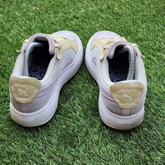 PUMA - Womens Shoes - SIZE 7.5