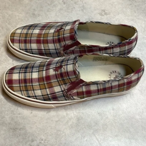 Ralph Lauren men’s canvas slip on casual loafers maroon/cream size 9