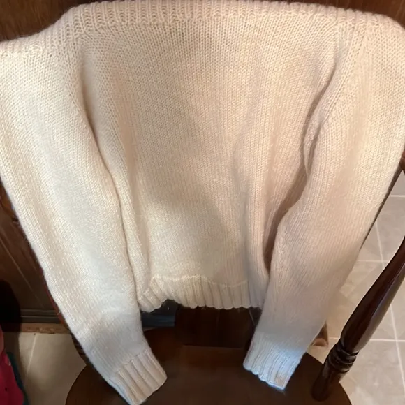 Ralph Lauren Off-the-Shoulder Cream Sweater| Medium