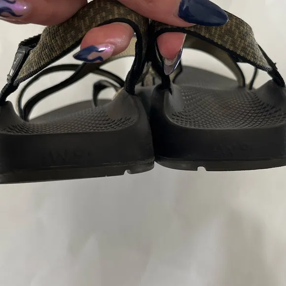RARE Chaco Made In USA Outdoor Hiking Sandals Green Women’s 9