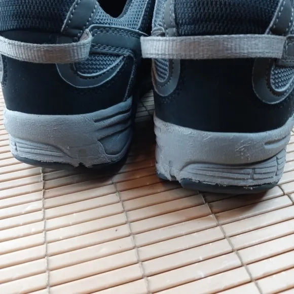 Red Wing Worx Shoes Men's 5010 Athletic  Steel Toe Low Cut Grey black, Sz  14. 2
