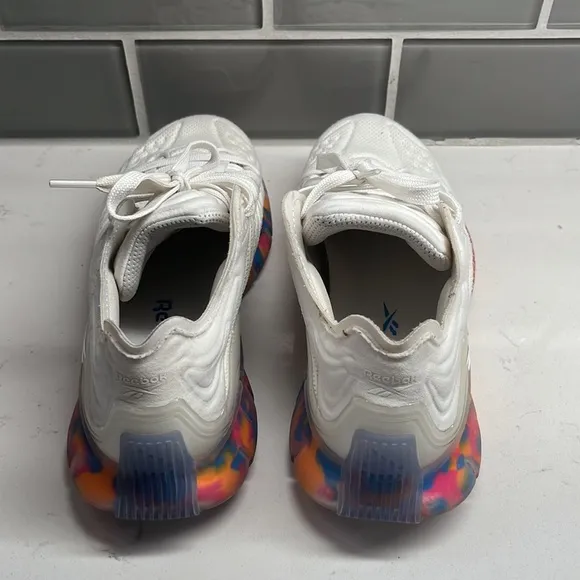 Reebok Zig KINETICA Junior Running Shoes FX5288 Sneakers Size 5 White