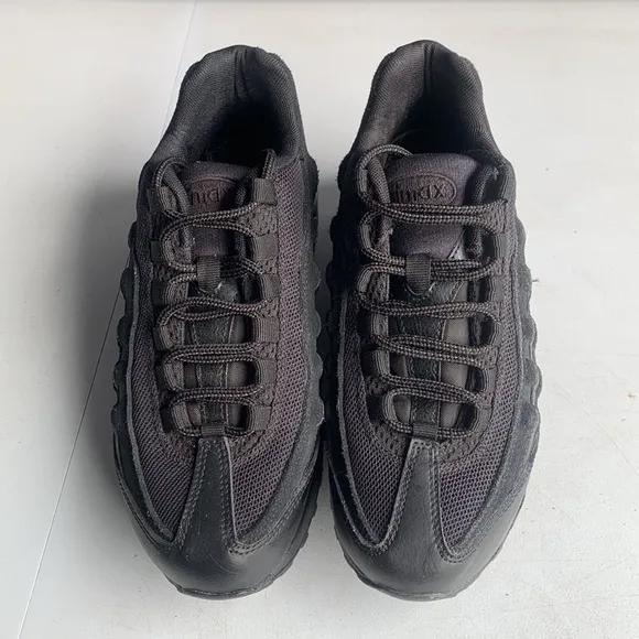 S368 Nike Air Max‎ 95 GS Athletic Shoes Triple Black Boys Size 6Y