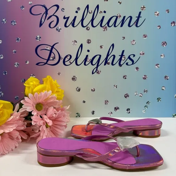 💖SALE IRIDESCENT HEART THONG SANDALS
