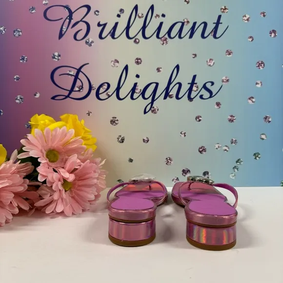💖SALE IRIDESCENT HEART THONG SANDALS