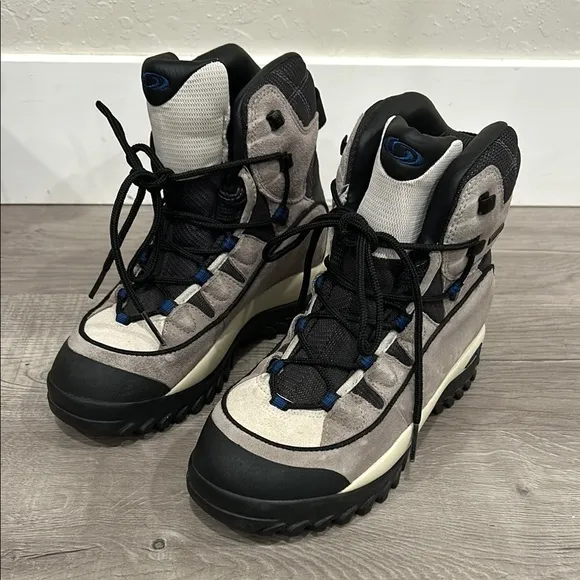 SALOMON | Women’s Goretex Hiking Boots