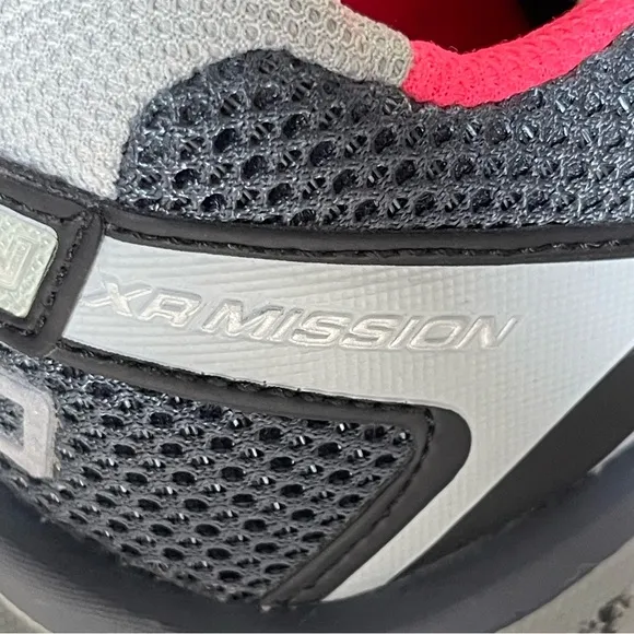 Salomon XR Mission running shoes